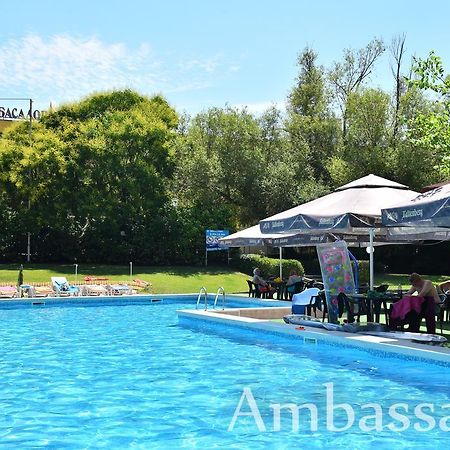 Hotel Ambassador - Free Parking Golden Sands Bagian luar foto